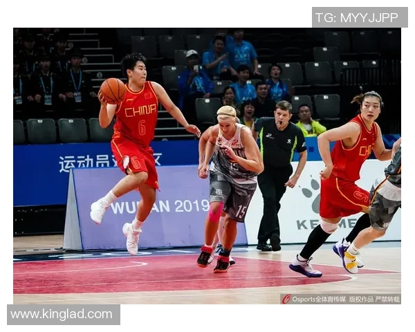 2019年军运会中国女篮激战德国队展现巾帼风采与拼搏精神 2019年军运会中国女篮激战德国队展现巾帼风采与拼搏精神