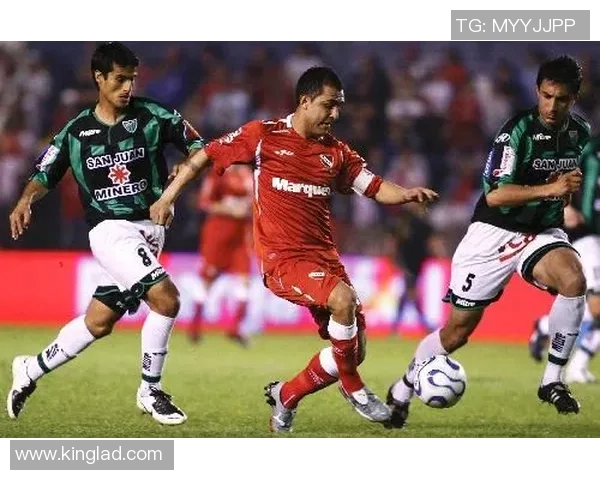 图库曼竞技迎战阿根廷独立队争夺联赛关键三分激战即将上演 图库曼竞技迎战阿根廷独立队争夺联赛关键三分激战即将上演