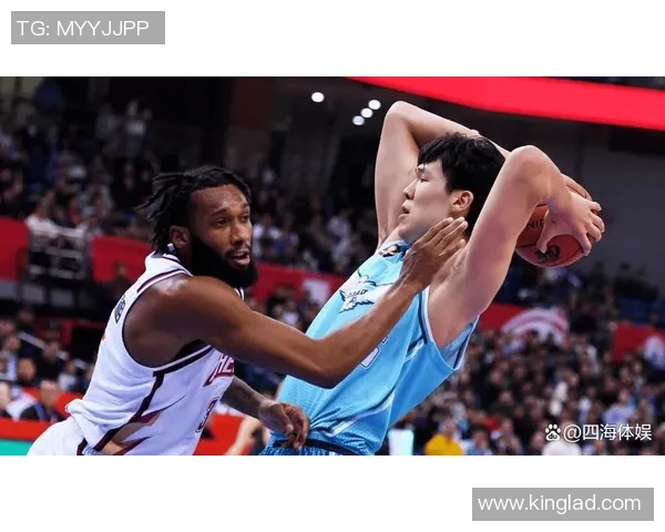 沙巴柏利雅德迎战阿尔艾利吉达争夺联赛重要积分的精彩对决 沙巴柏利雅德迎战阿尔艾利吉达争夺联赛重要积分的精彩对决