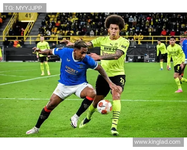 格拉斯哥流浪者与马赛的激烈对决揭示足球魅力与战术智慧的碰撞